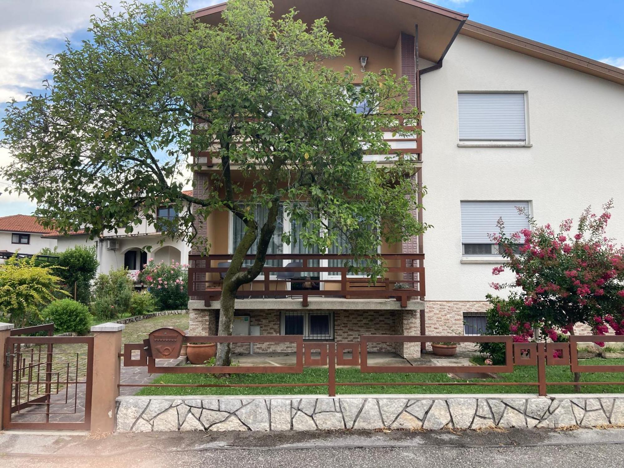 7 Flower Street Apartment Sempeter pri Gorici Ngoại thất bức ảnh